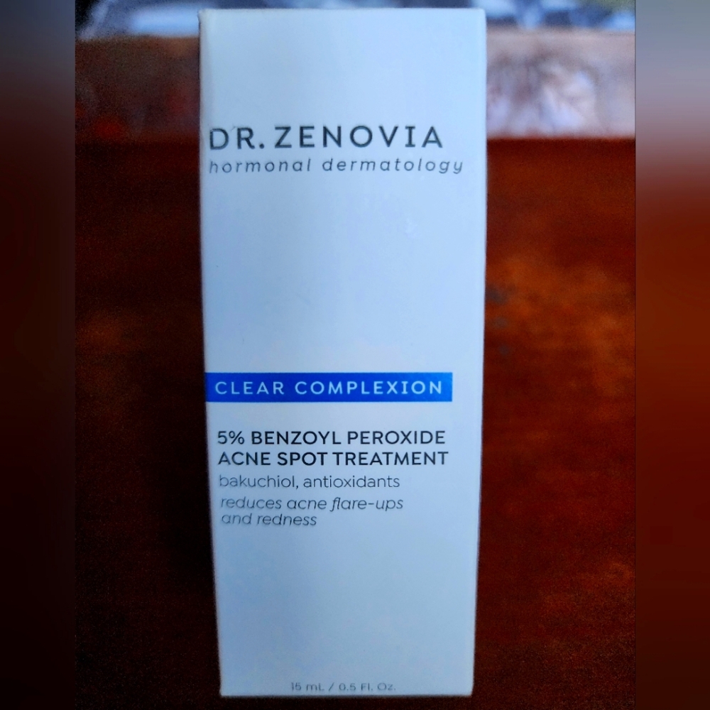 Dr. Zenovia Hyaluronic Acid + Peptide Serum 0.5oz